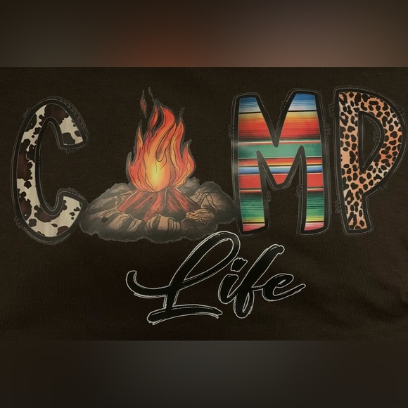 Everyone loves a tee shirt Camp life - Picture 1 of 3